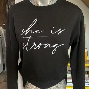 She is Strong crew neck M